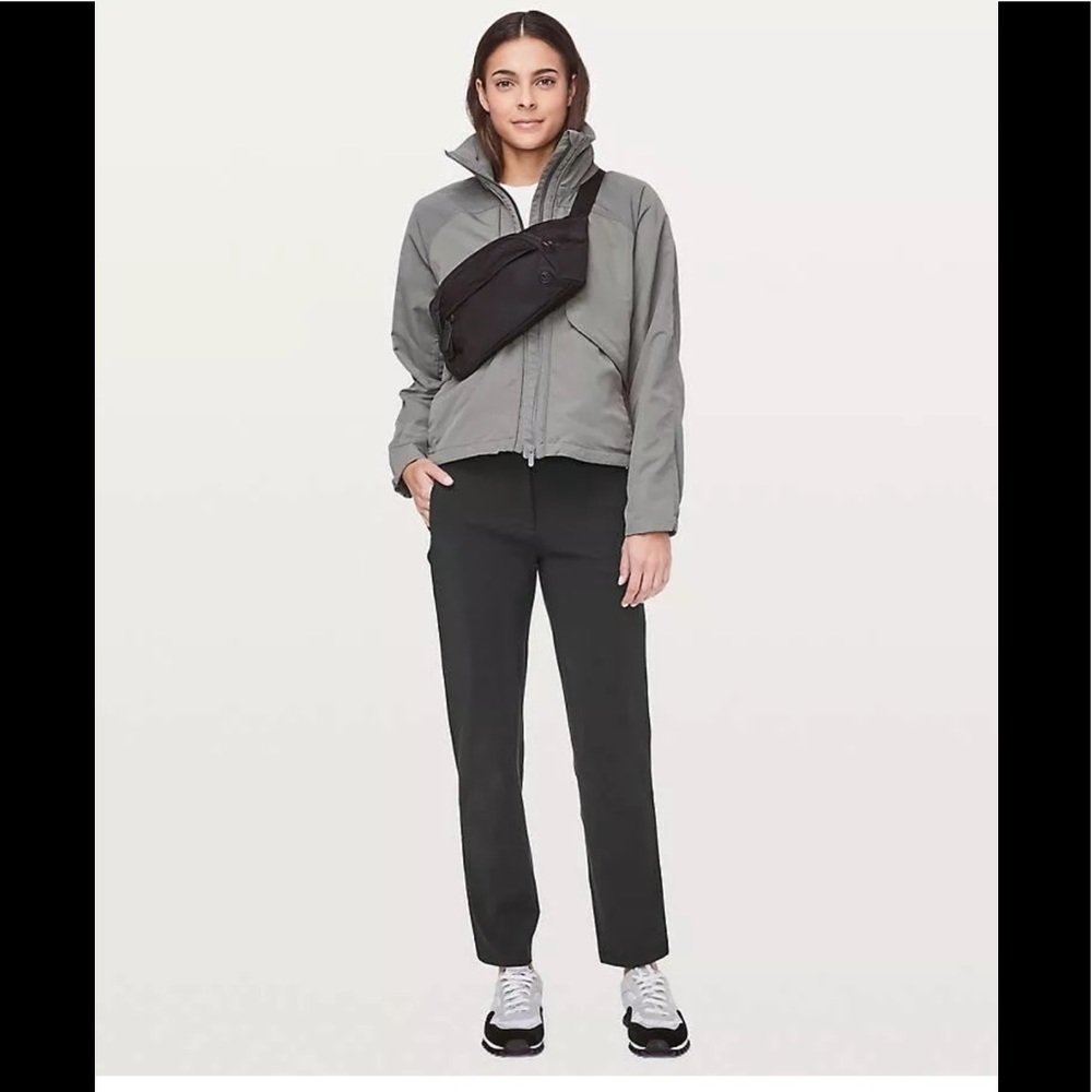 Lululemon On the Move Pants size 6